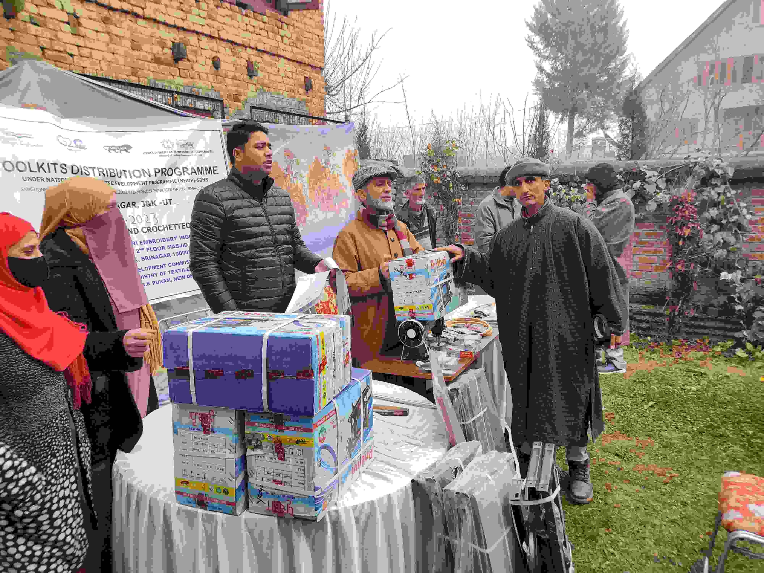 Distribution of Specialized Craft Toolkits