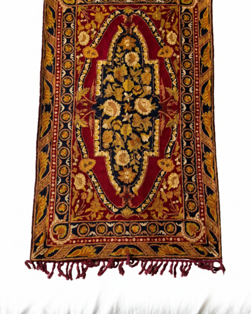 Hand Embroidered Chainstich Woolen Rug